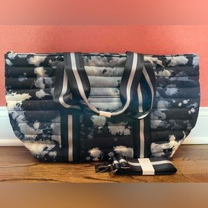 Think Royln NWT wingman bag (tie dye)